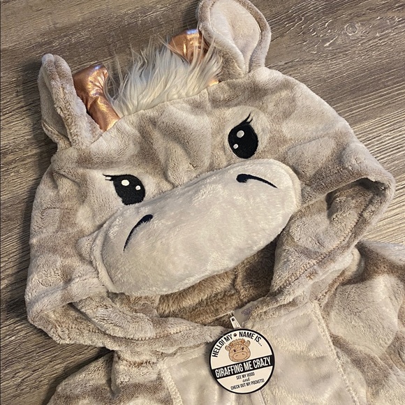 NWT SECRET TREASURES Soft Plush 1 pc Giraffe Hooded Sleeper Adult XS - Picture 3 of 12